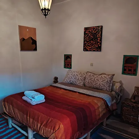 Dar Joud Appartement Tabourakht Buitenkant foto