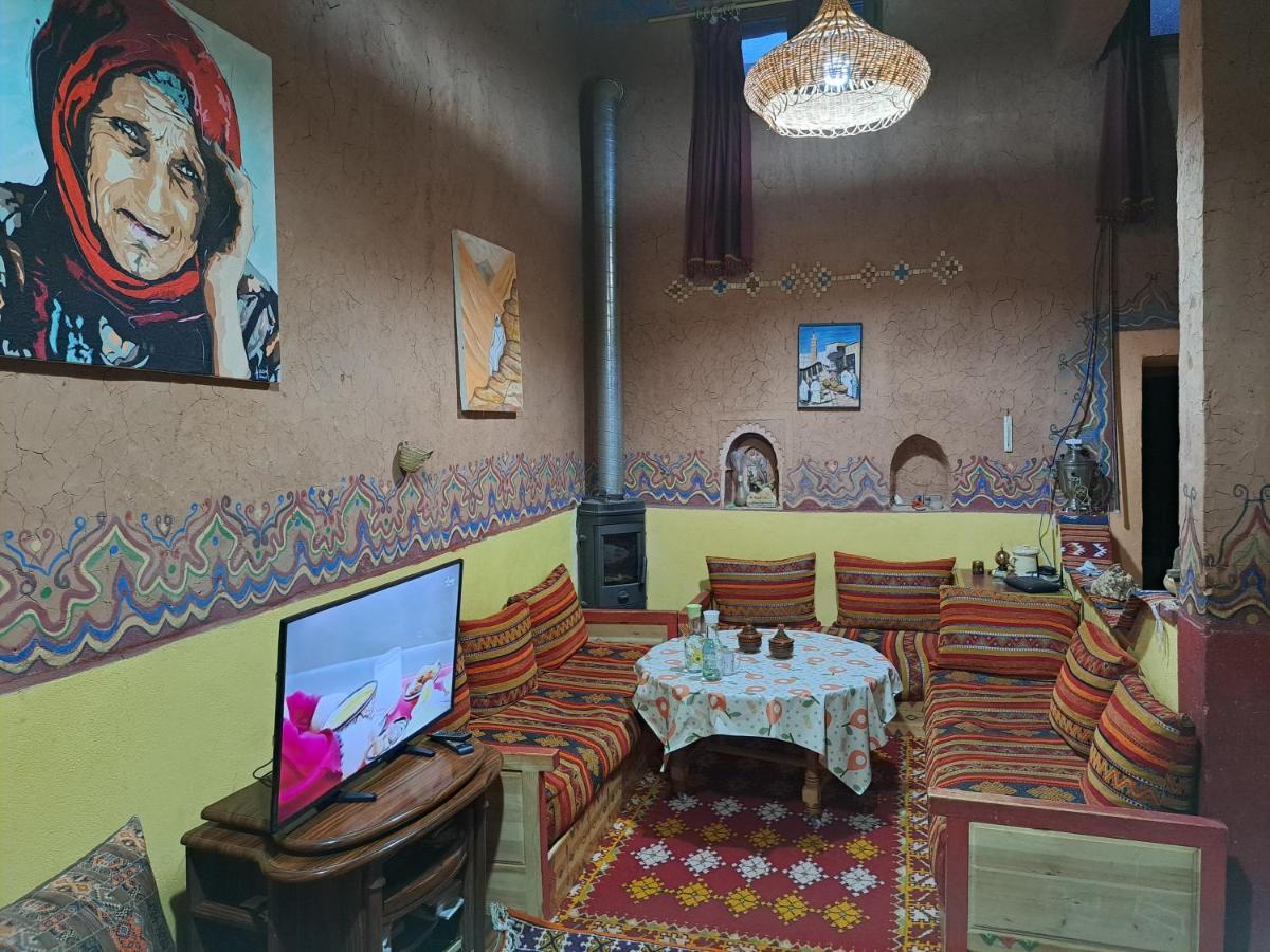 Homestay Dar Joud Tabourakht