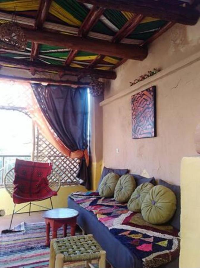 Dar Joud Homestay *