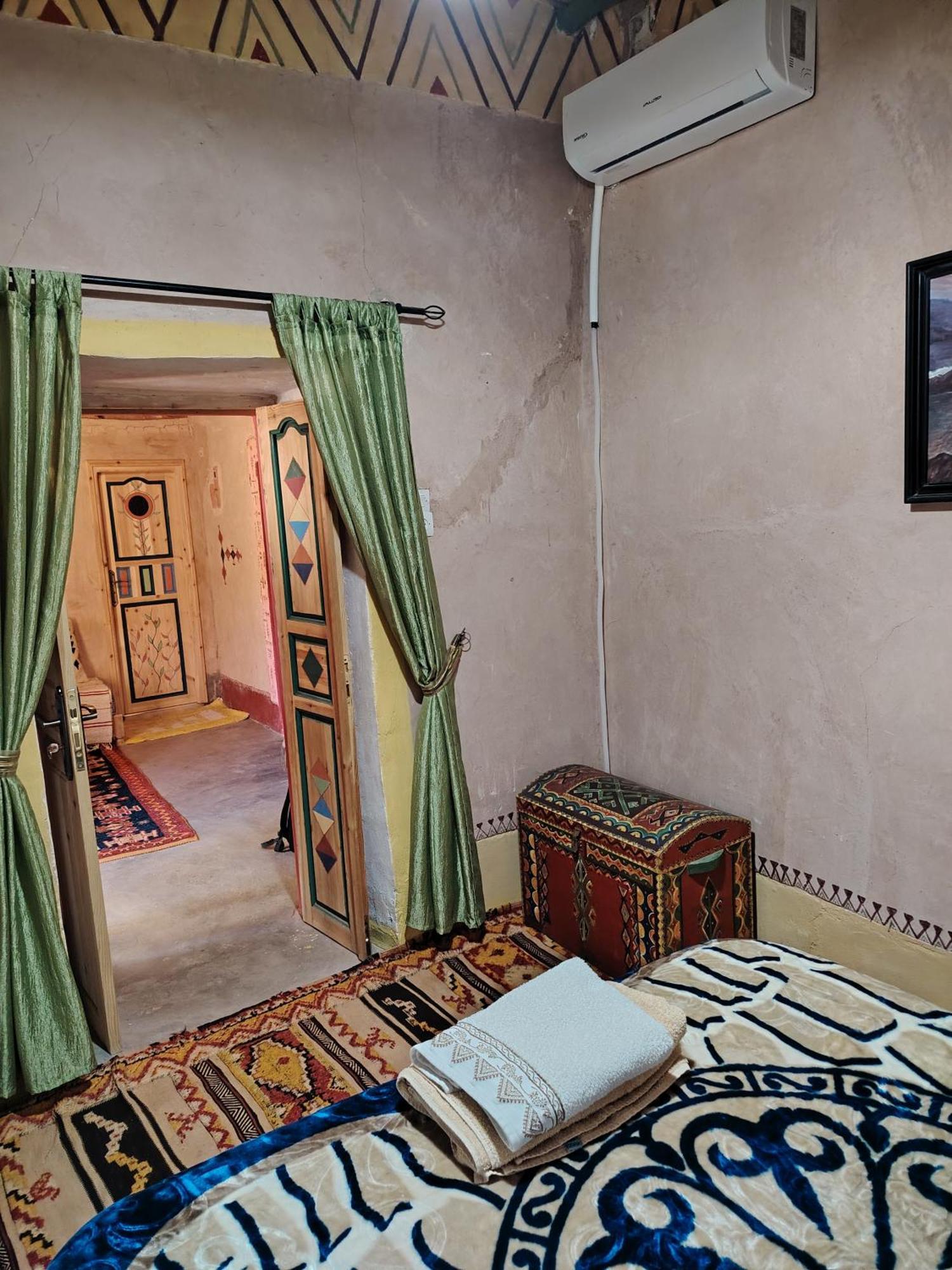 Dar Joud *
