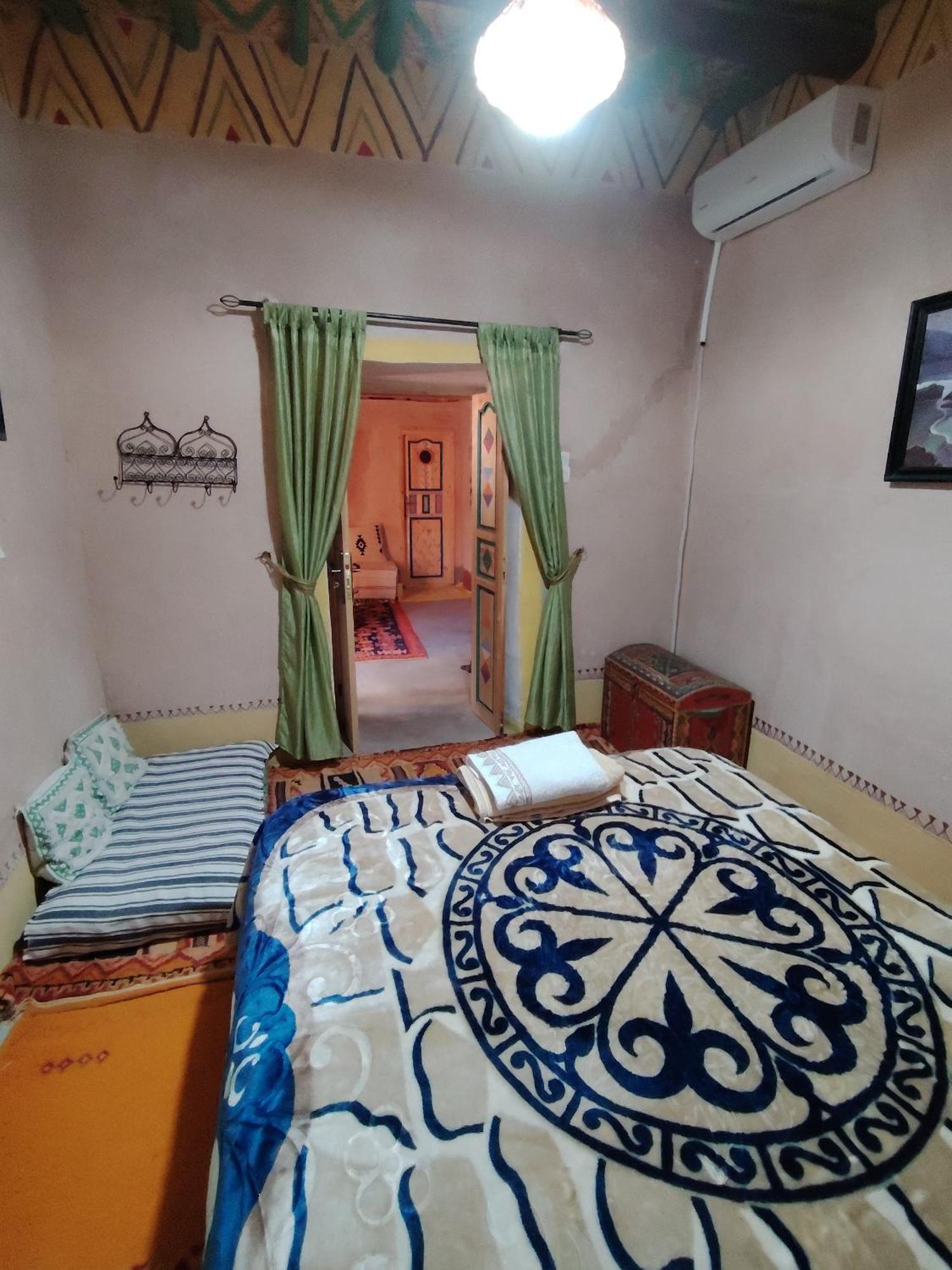 Dar Joud Homestay *